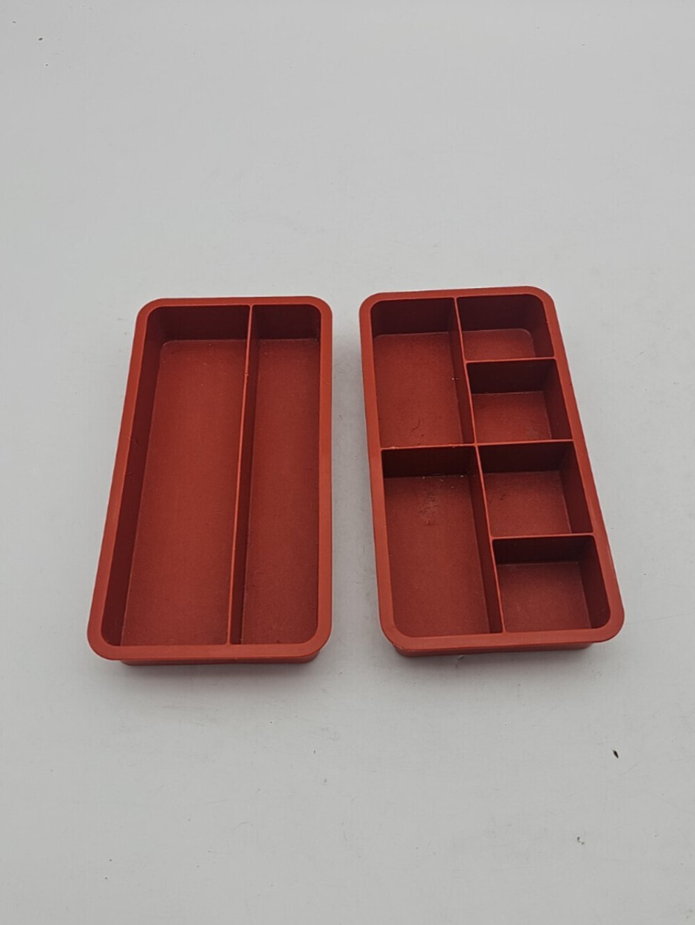 2 Vintage Tupperware Tuppercraft Organizer Sewing, Crafts,  1421-7  No Lid Tack